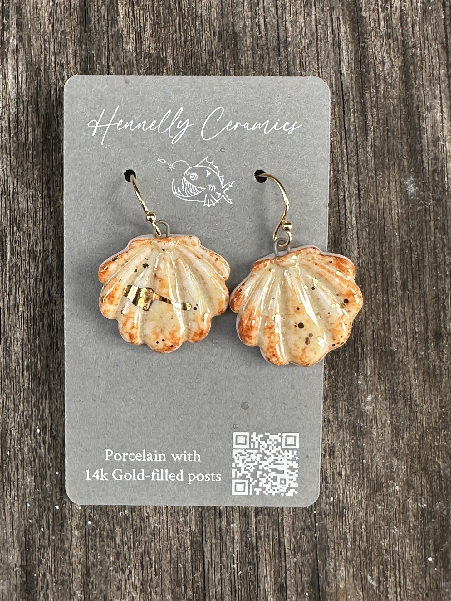 Porcelain Earrings: Sunrise Shells small apricot color with gold